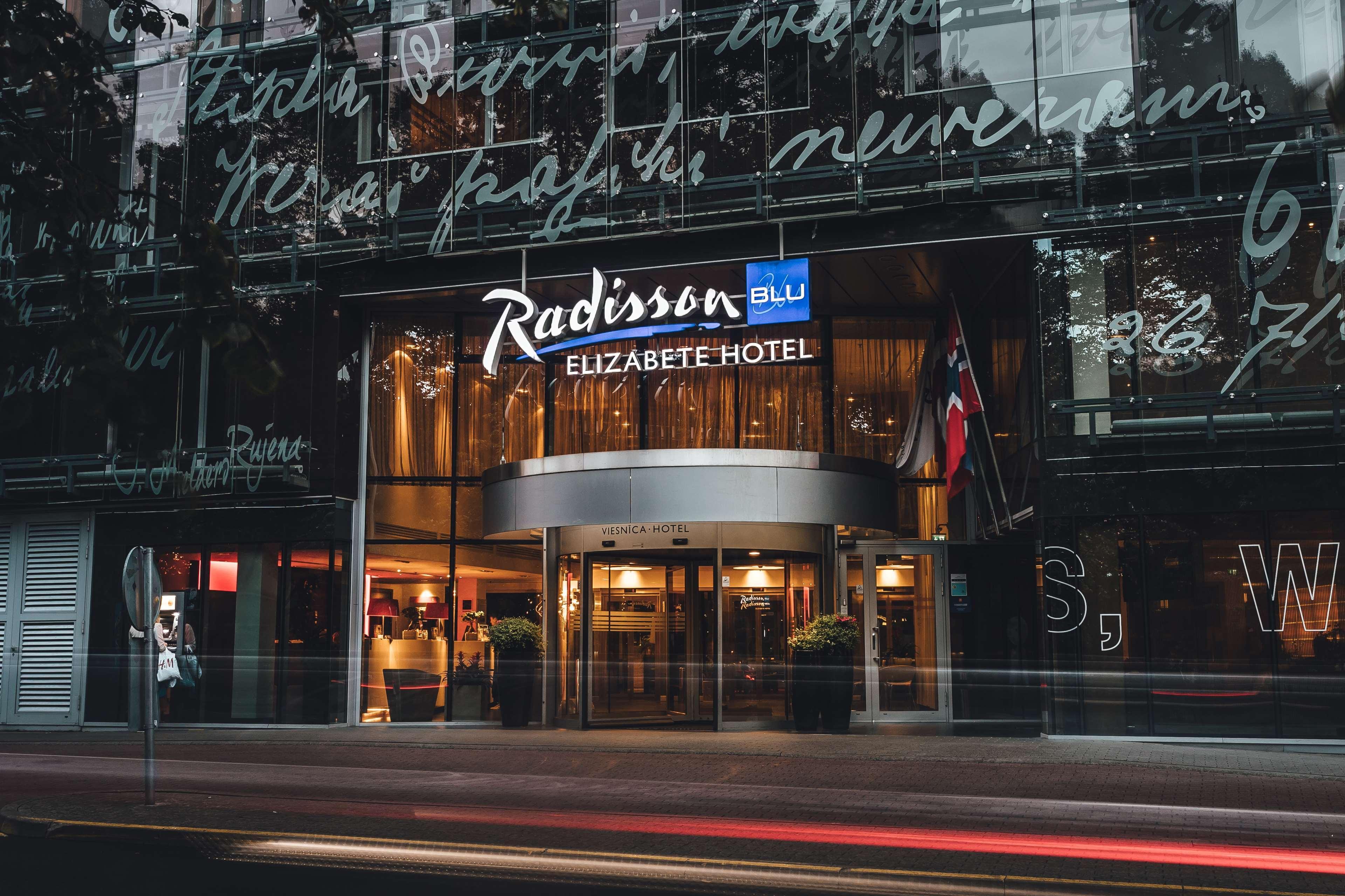 Radisson Blu Elizabete Hotel, Рига Экстерьер фото